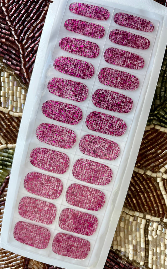 2095  fuschia crystals 2.0 22 strips - No Lamp Needed Gel Wraps