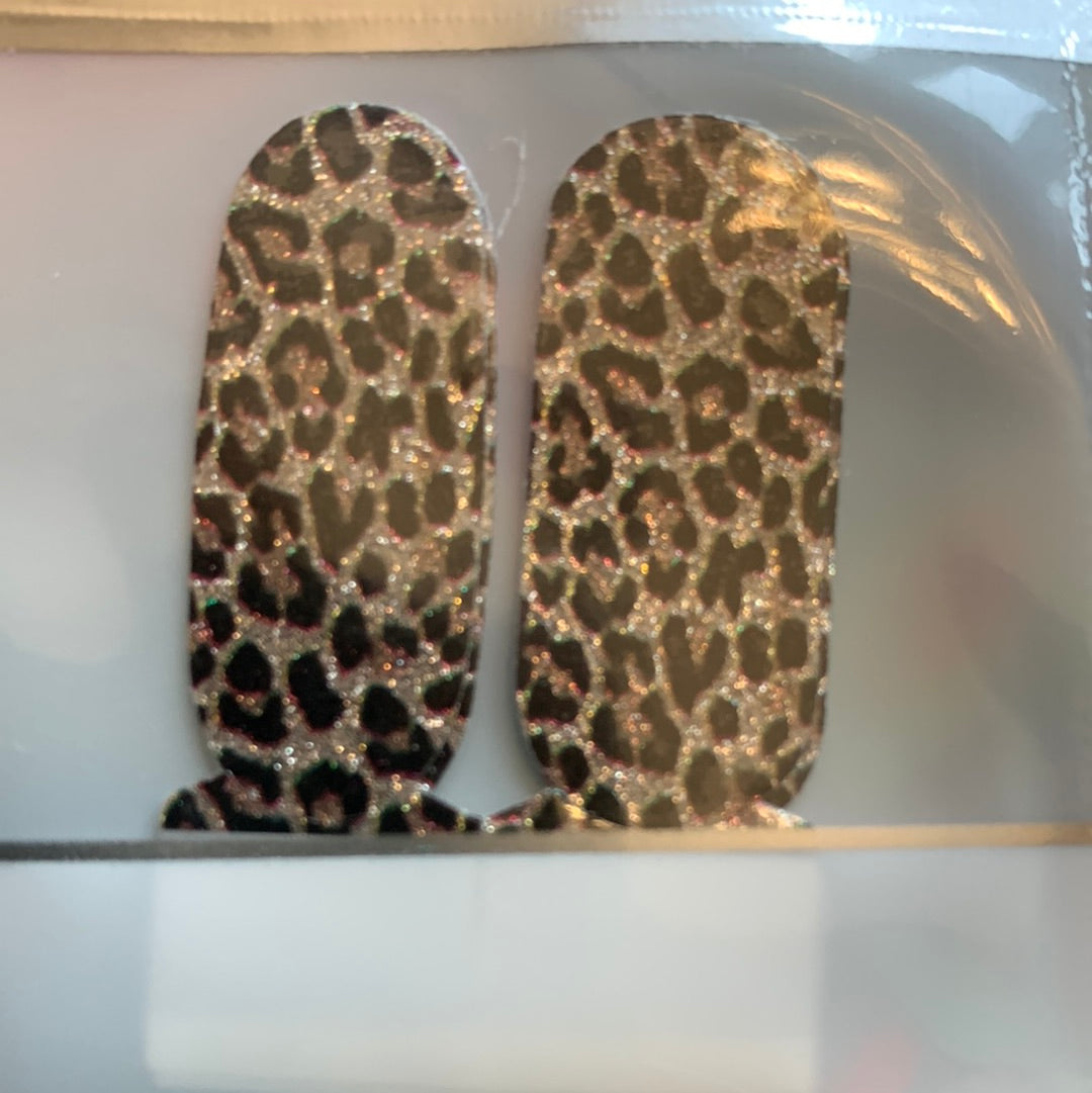 Leopard Glitter Accent